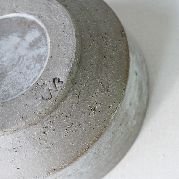 handmade-medium-stoneware-bowl-industrial-minimalist-berlin