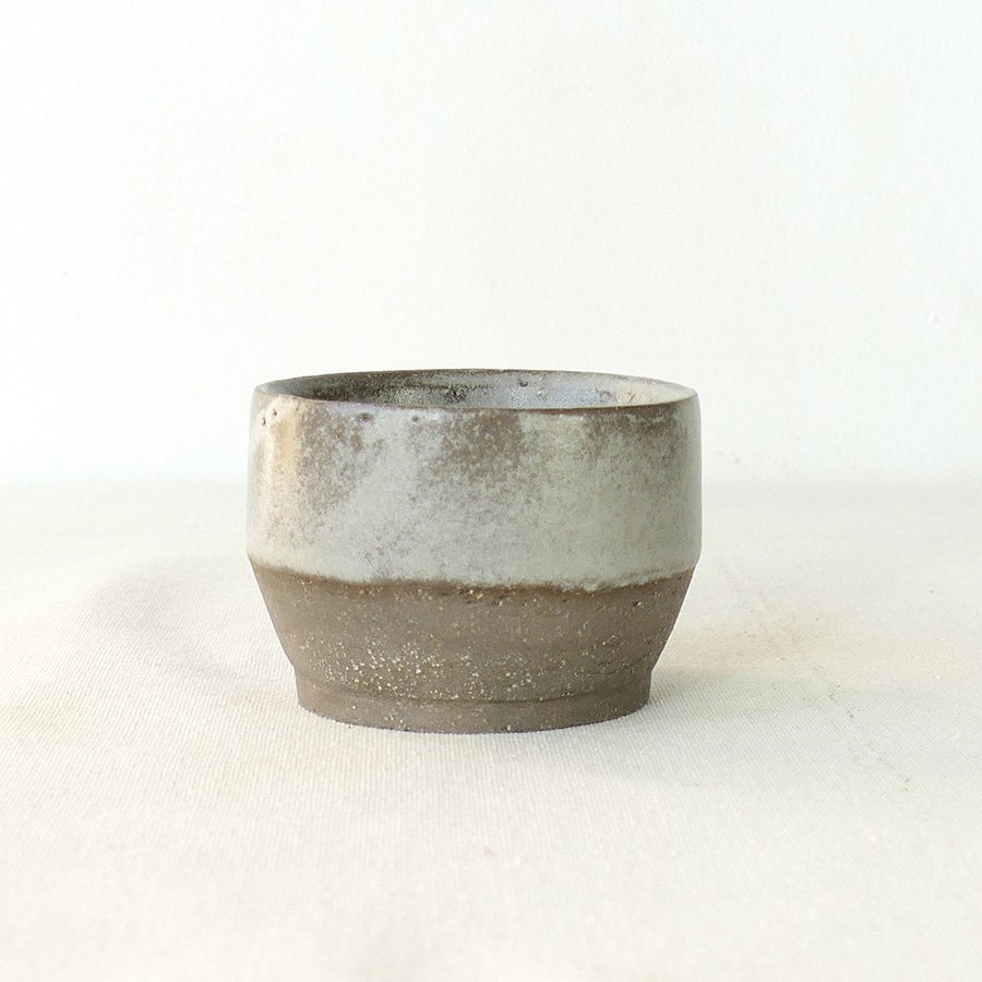 handmade-mini-stoneware-cup-sake-vessel-berlin