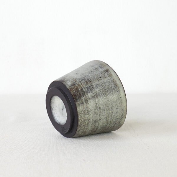 handmade-small-charcoal-japanese-tea-cup-berlin-stoneware