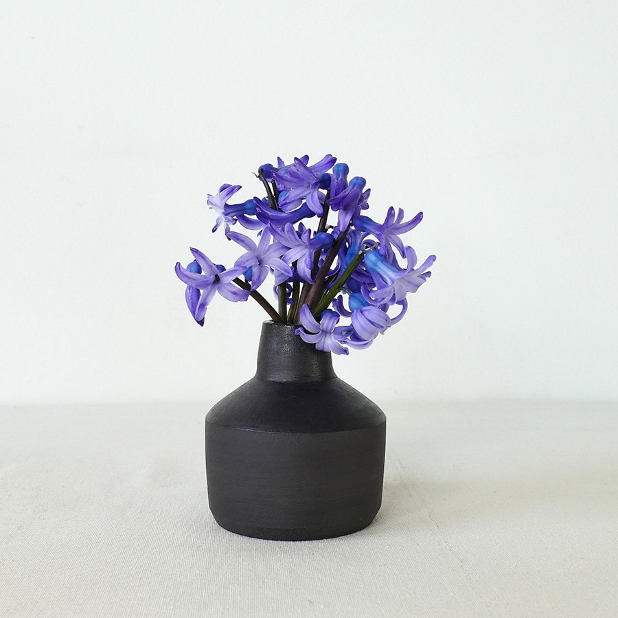 mini-raw-stoneware-vase-industrial-decor-berlin-handmade