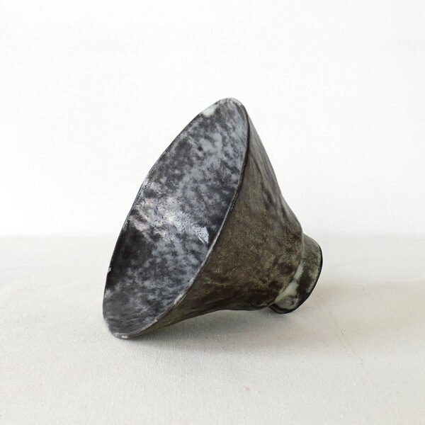 hand-built-wabi-sabi-ceramic-bowl-mottled-glaze-berlin-stoneware