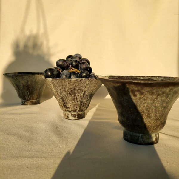 hand-built-wabi-sabi-ceramic-bowl-mottled-glaze-berlin-stoneware