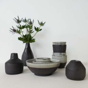 Black-and-white-handmade-pottery-berlin